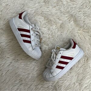 adidas Superstar tennis shoes
